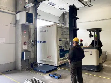 Arctic Ultrafreezer Cold Storage Ultra Low Temperatures Refrigerated Containers for Hire